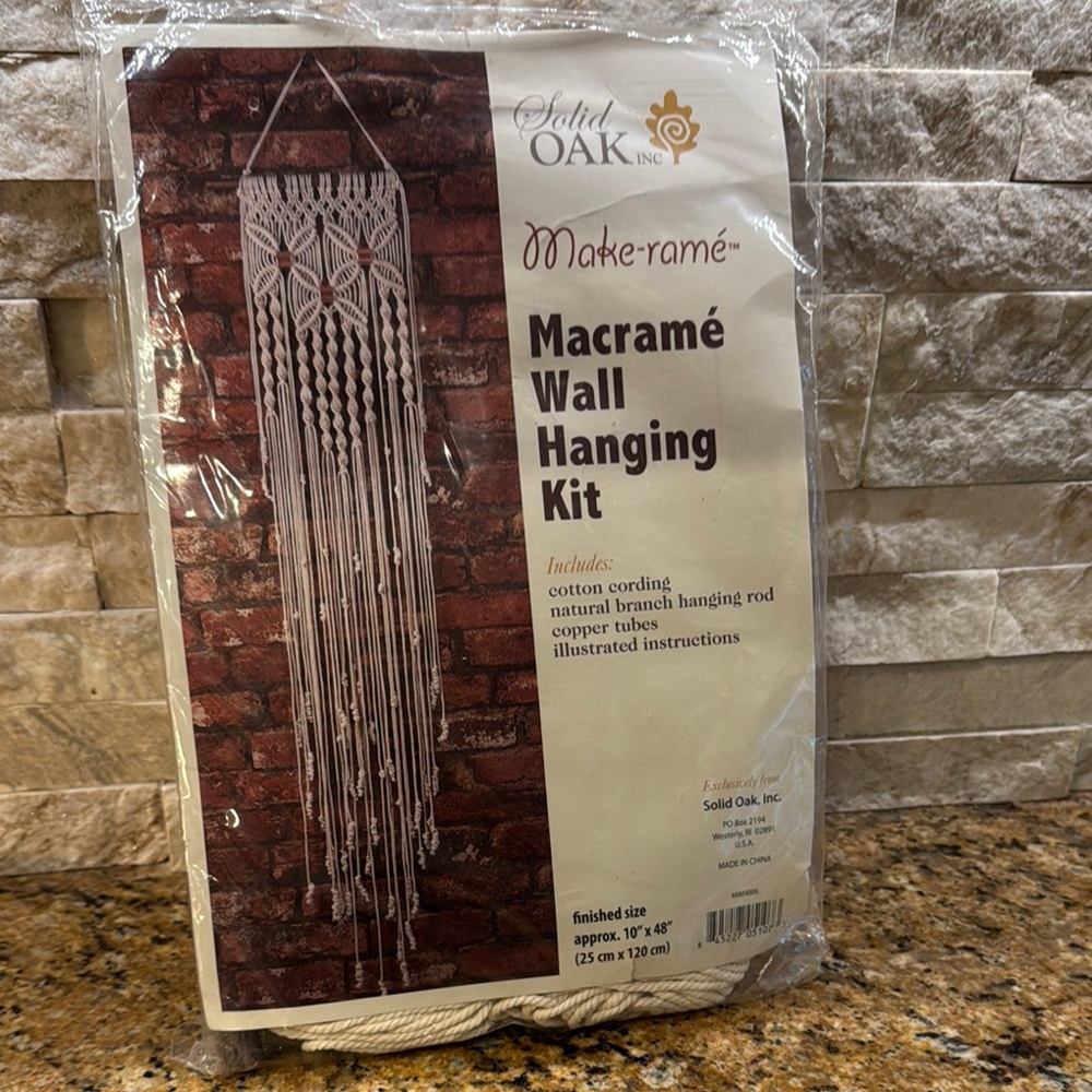 Cream Tapestry Macramé Wall Hanging Kit